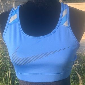 NWOT Nike Pro Sports Bra